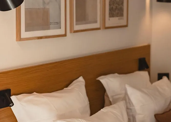Hotel Tinah Paris, Aboukir